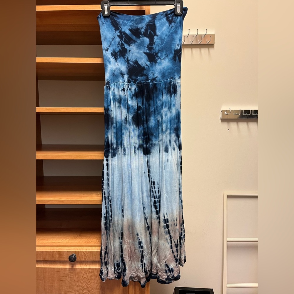 Tie Dye Dress or Maxi Skirt, brand: Raviya, Size small, blues, taupe, and whites